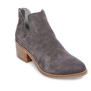 Steven Madden Ankle Booties Must Have